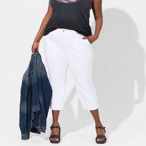 ❤️NWT VINTAGE TORRID JEAN - BOYFRIEND STRAIGHT, STRETCH, MID-RISE CROP PLUS SIZE